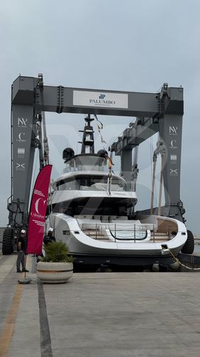 Acqua Chiara yacht exterior 19