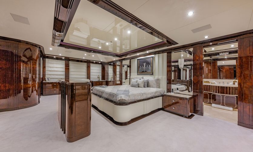 Spectre yacht interior 25