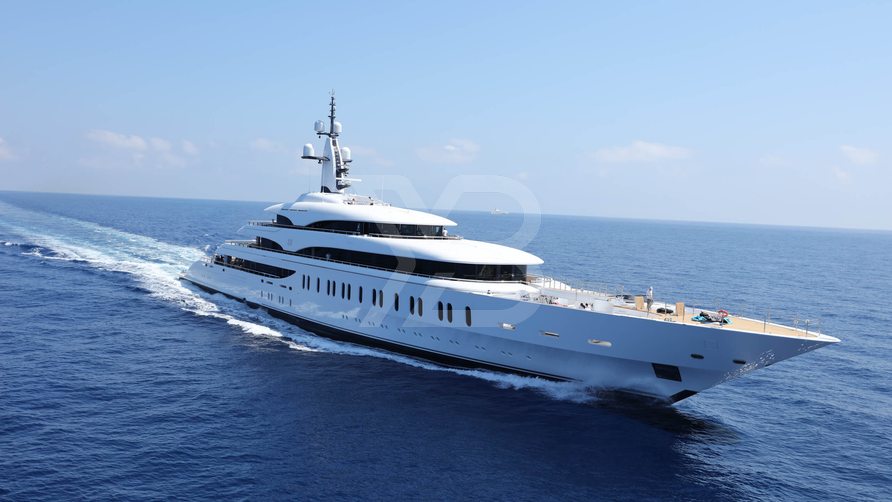 IJE yacht exterior 19