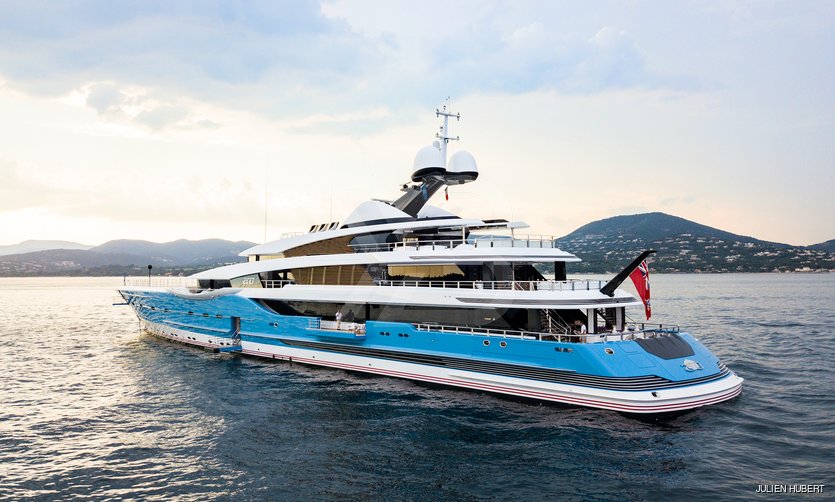 Madame Gu yacht exterior 22