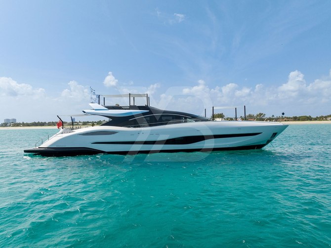 Karma yacht exterior 2