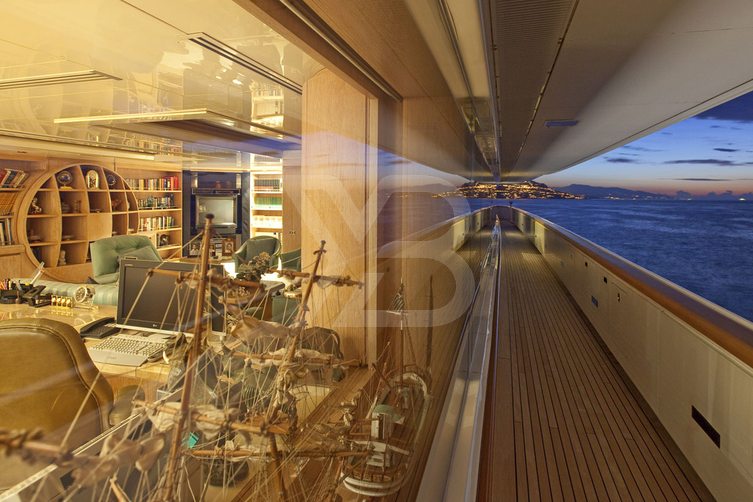 Lady Moura yacht interior 5