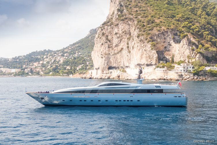 Queen Blue yacht exterior 10