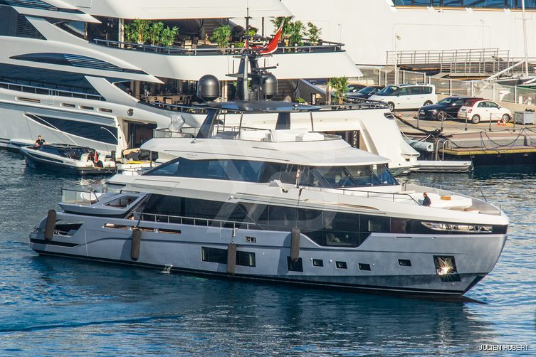 Tanelorn yacht exterior 107
