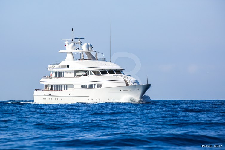 Hercules yacht exterior 2