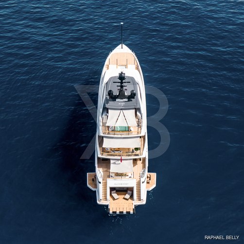 Alchemist yacht exterior 8