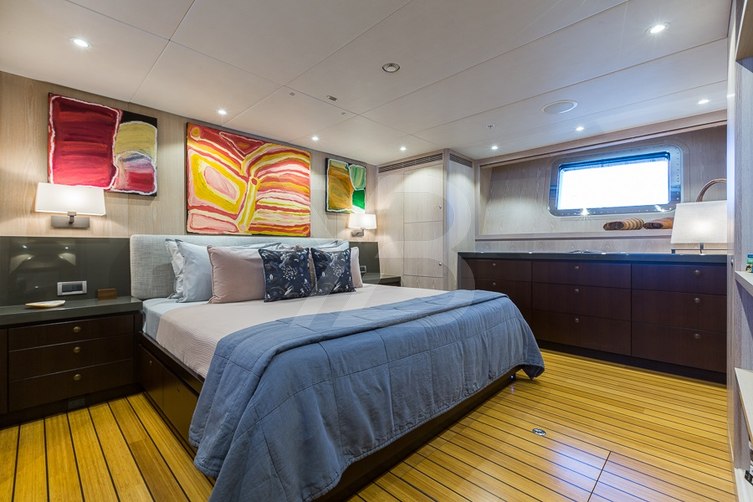 Akiko yacht interior 14