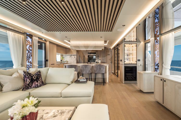 Amethyst yacht interior 14