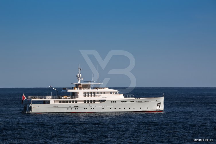 Elisabet yacht exterior 3