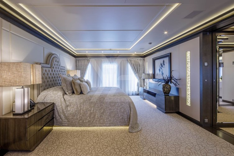 Lady Vera yacht interior 26