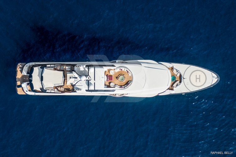 Solandge yacht exterior 46