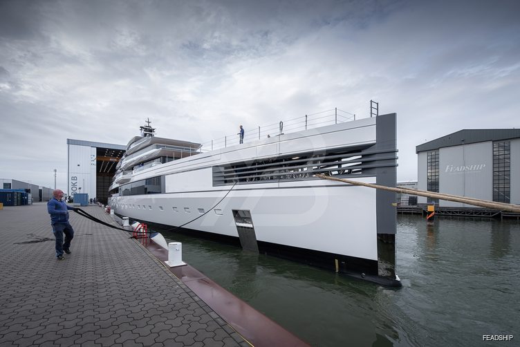 Ulysses yacht exterior 14