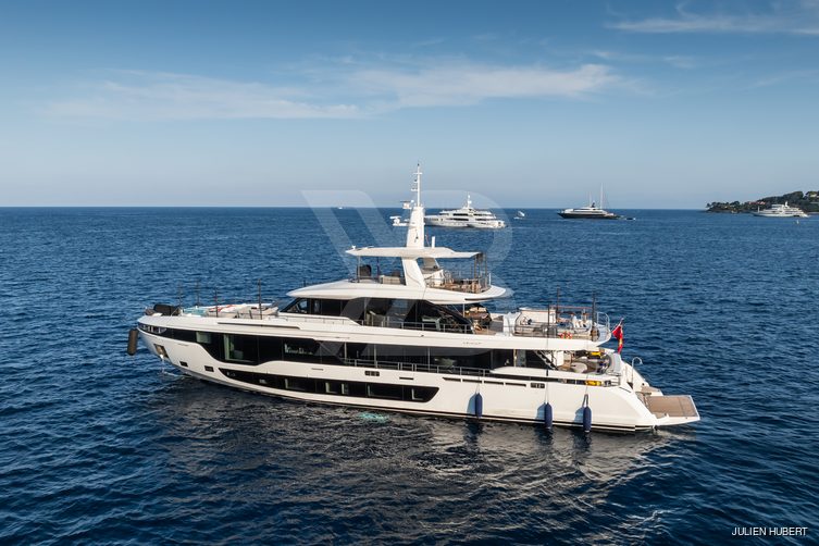 Abie yacht exterior 7