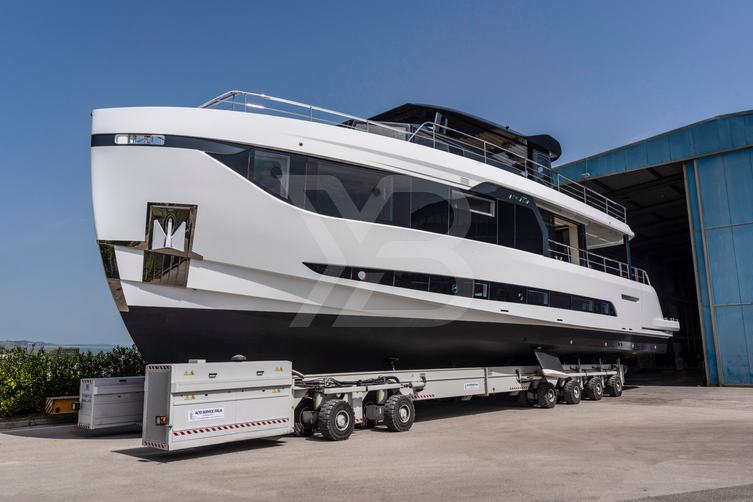 Arcadia A80new  /01 yacht exterior 50