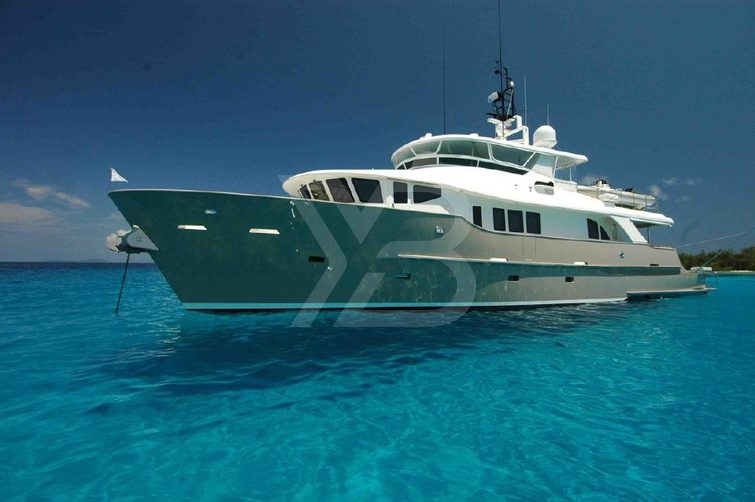 Texas T yacht exterior 2