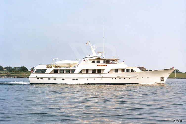 Calypso yacht exterior 2