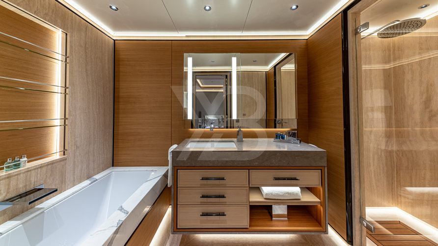 Top Five II yacht interior 14