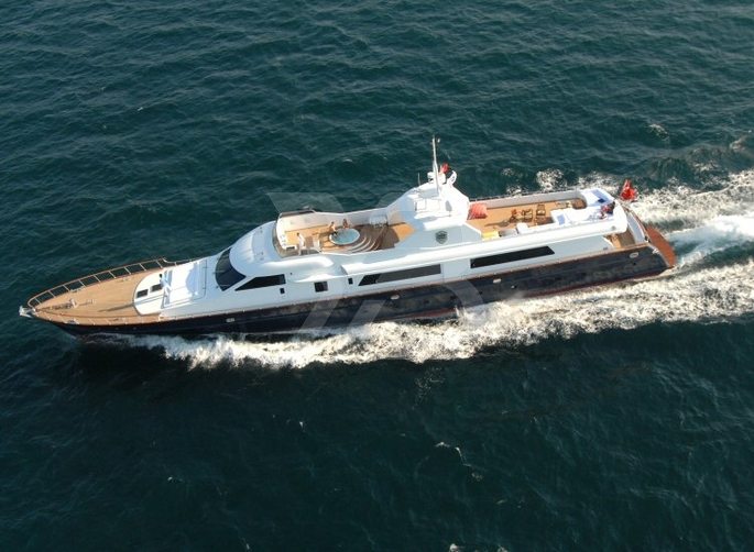 Alkonost yacht exterior 2