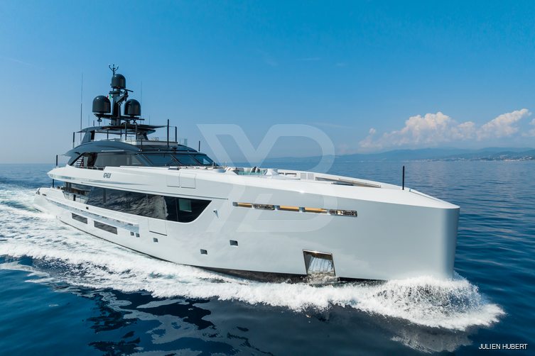 Jimmy yacht exterior 27