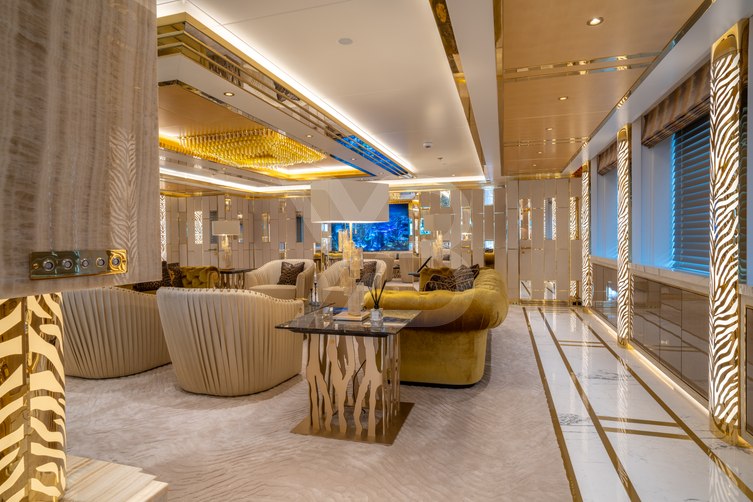 Leona yacht interior 17