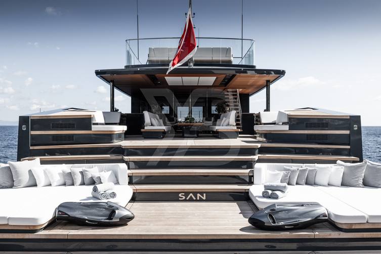 San yacht exterior 59