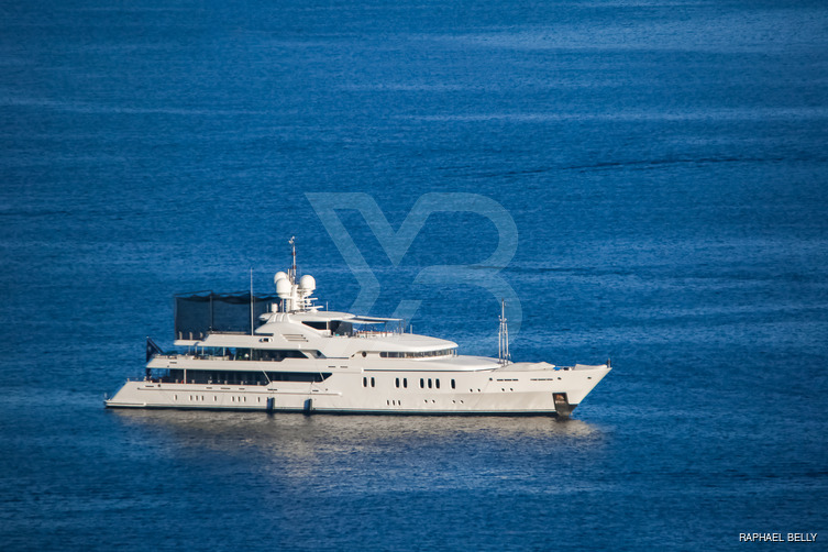 Maria yacht exterior 4