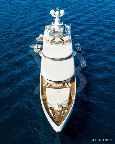 RoMEA yacht exterior 19