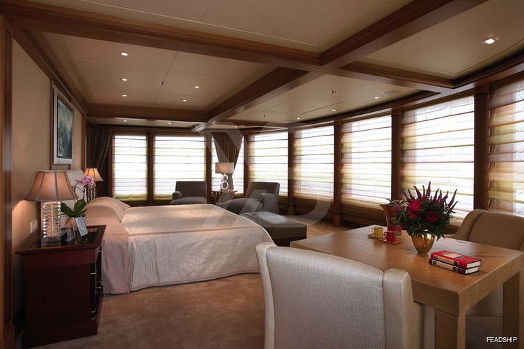 Utopia yacht interior 18