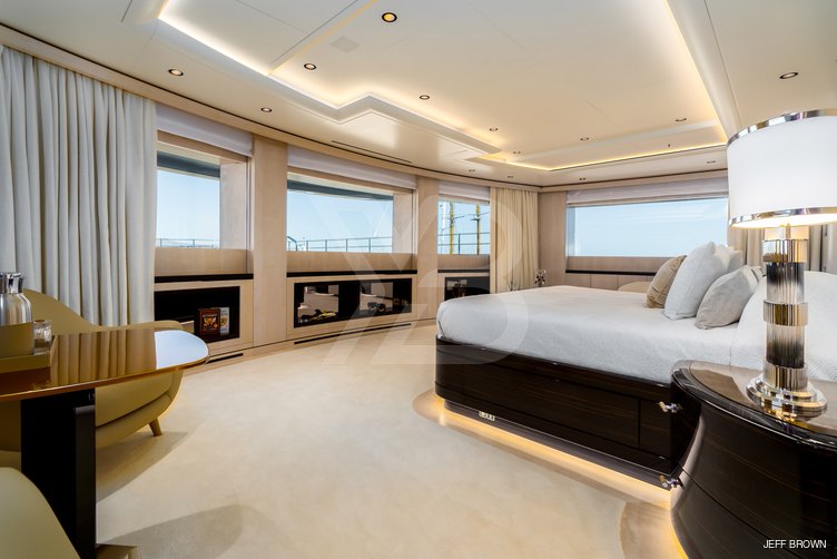 O'Pari yacht interior 16