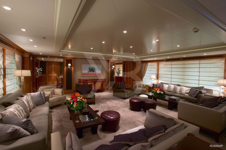 Utopia yacht interior 11