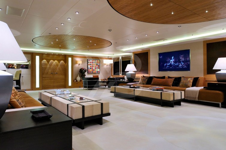 Caipirinha yacht interior 7