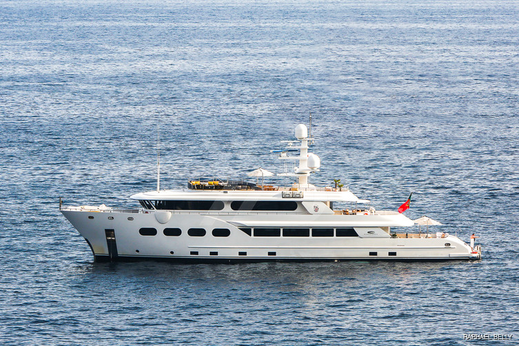 Baron Trenck yacht exterior 3