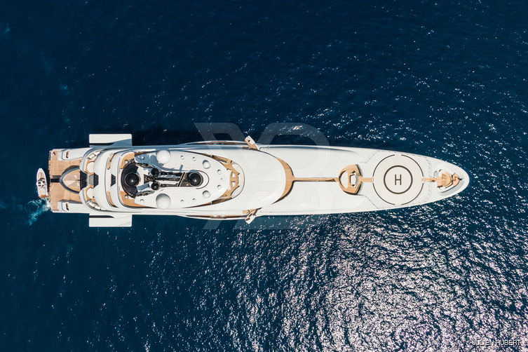 Al Lusail yacht exterior 4