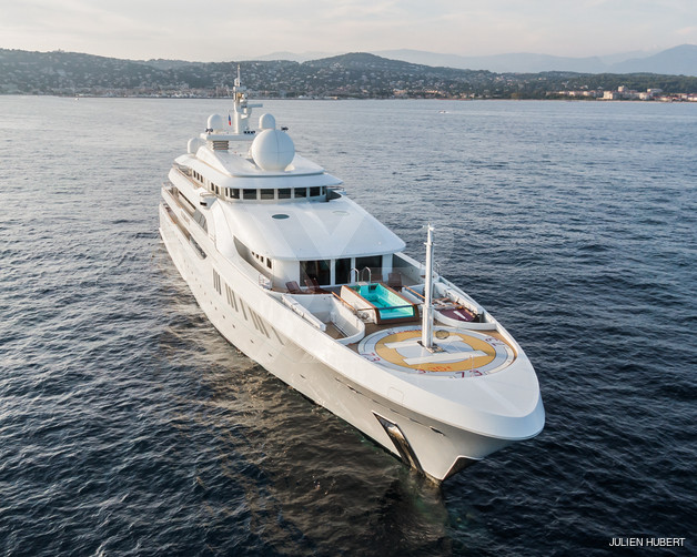 Elements yacht exterior 45