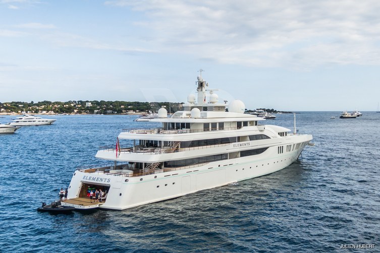 Elements yacht exterior 40