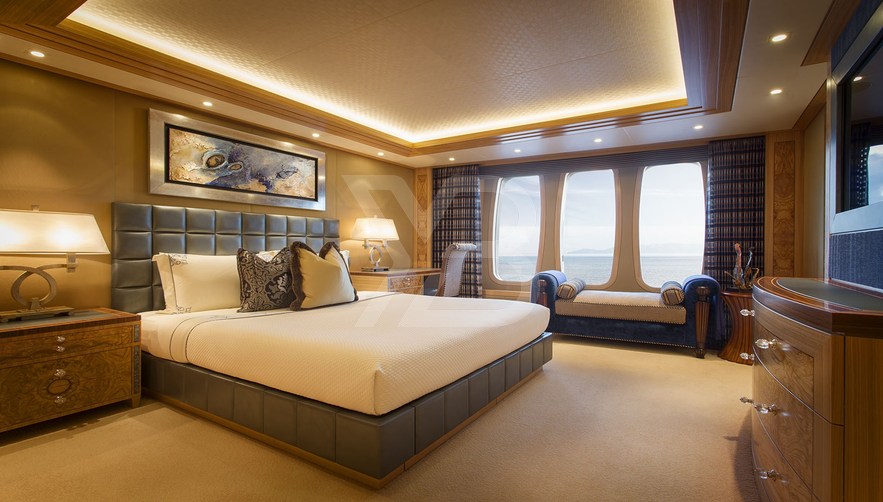 Solandge yacht interior 18