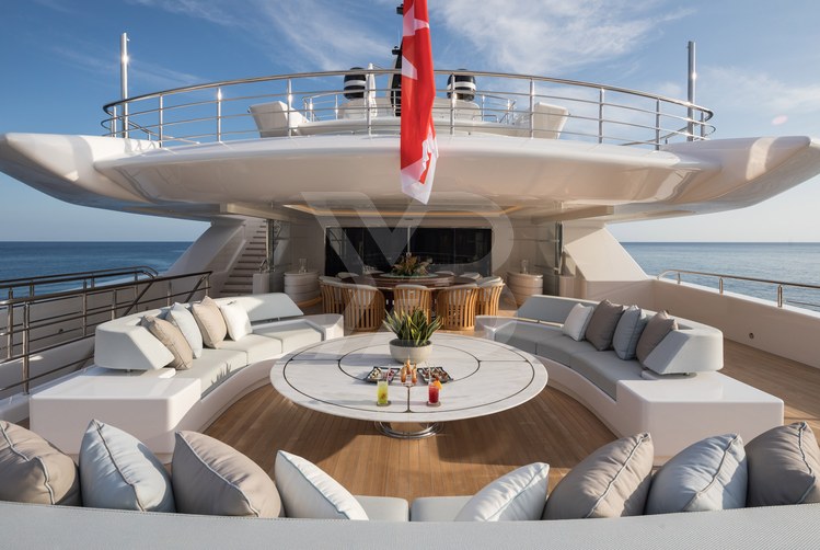 O'Pari yacht exterior 3