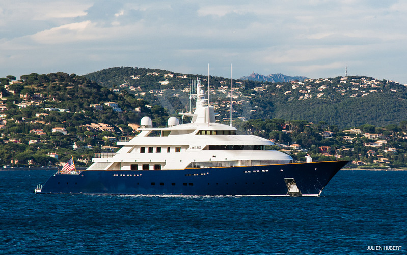 Limitless yacht exterior 9