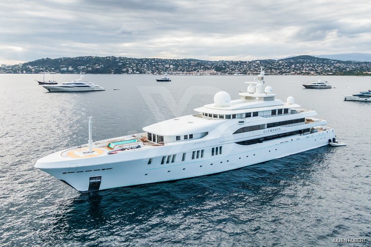 Elements yacht exterior 42