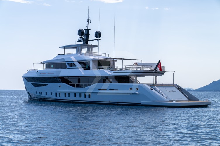 Kasif yacht exterior 18