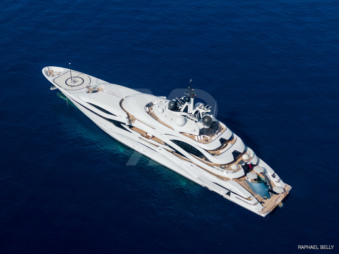 Al Lusail yacht exterior 26