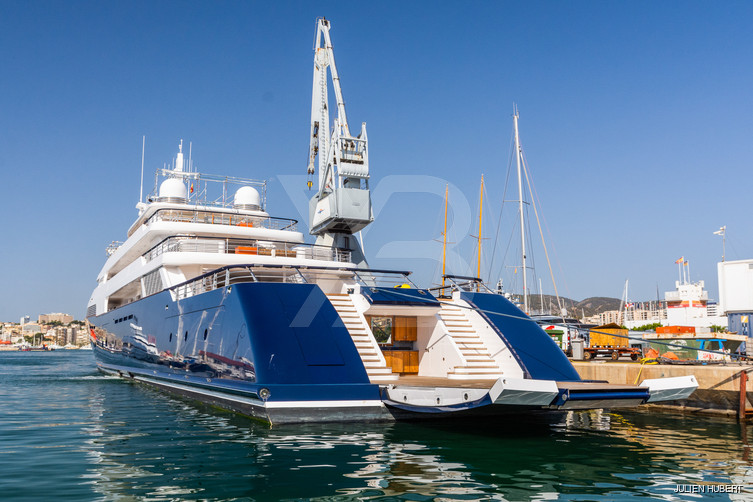 Limitless yacht exterior 24