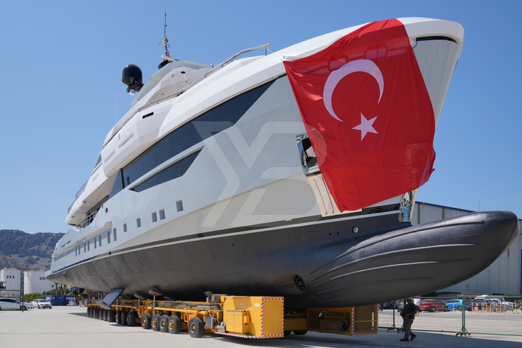 Kasif yacht exterior 13