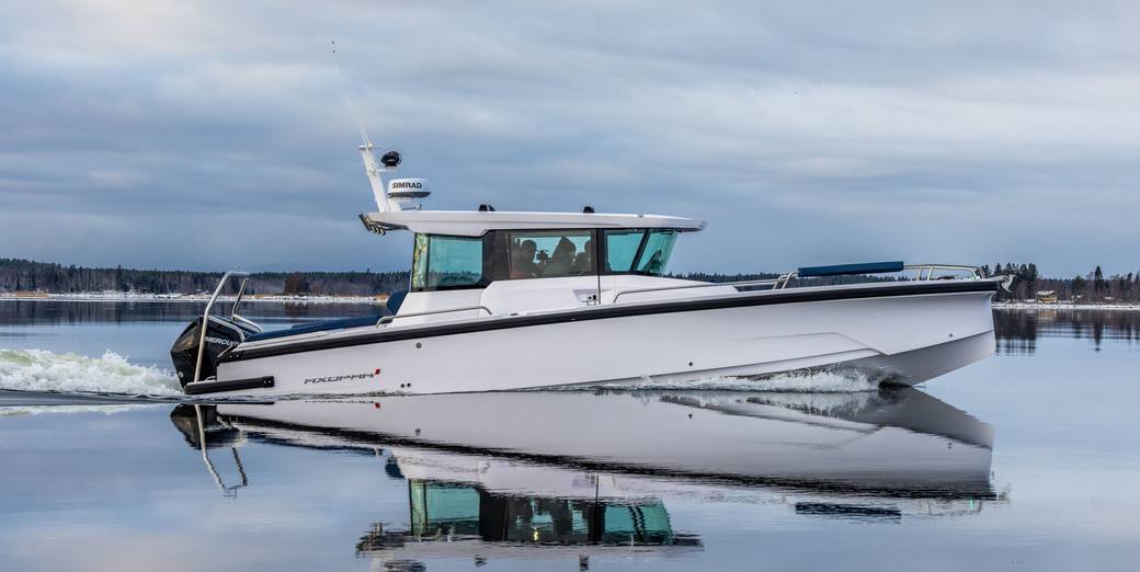 Axopar 29 XC Cross Cabin 