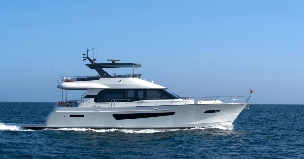 CL CLB65 Flybridge