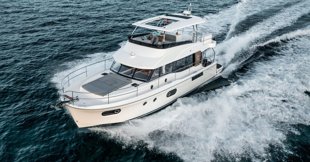 Beneteau Swift Trawler 48 design 