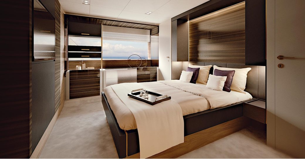 Ferretti 670 interior