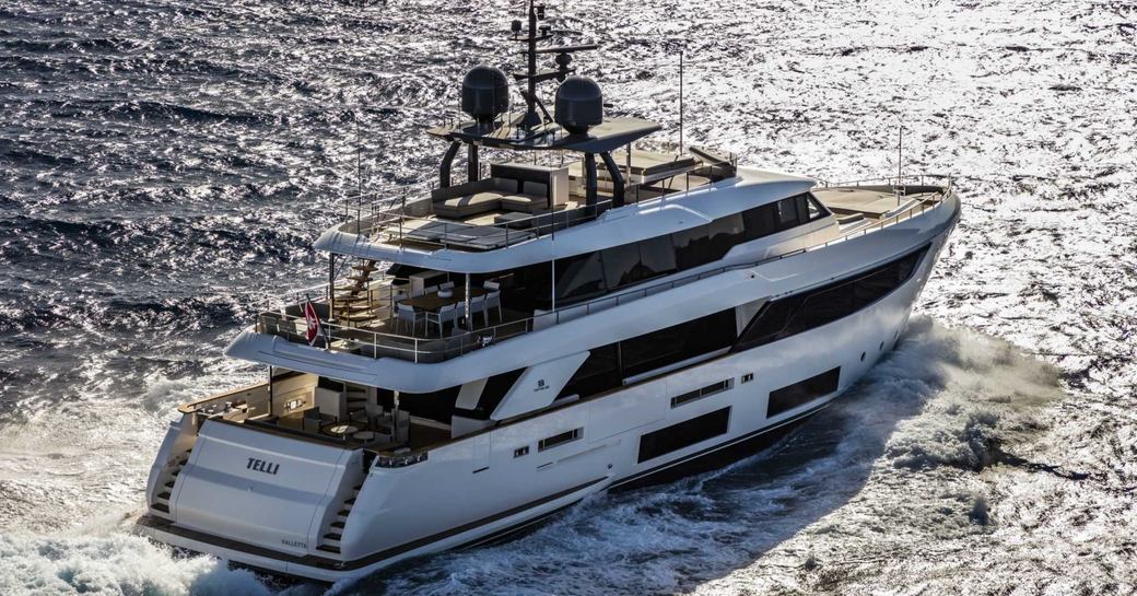 Custom Line Navetta 33 on the water