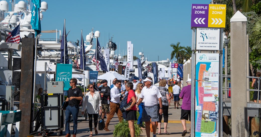 Crowds at FLIBS boat show