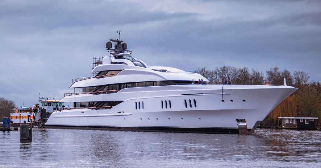 Feadship 819 on water